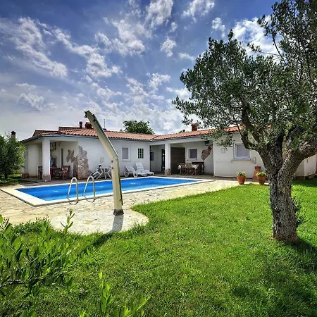 Casa Vallelunga.3 * Pula